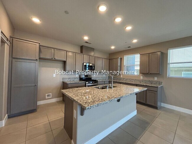 Building Photo - 3601 Pulsar Ln
