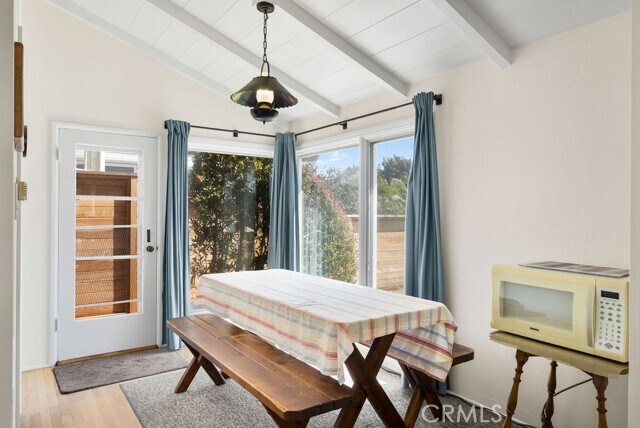 Building Photo - 20 S Portola