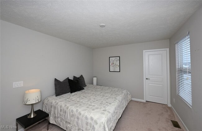 Building Photo - 81 Garnett Cir