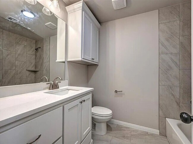 Building Photo - 4-Bed Home with Storm Shelter & 2-Car Garage in Mustang