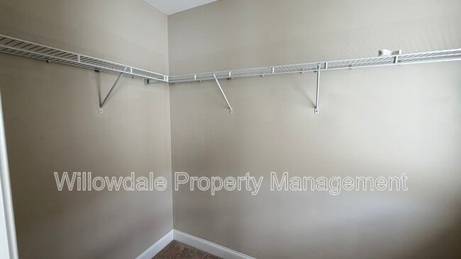 Building Photo - 525 Portstewart Dr