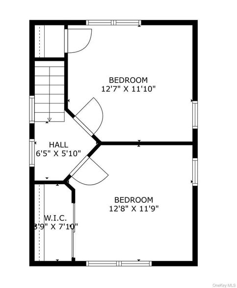 Building Photo - 107 Sebonac Rd