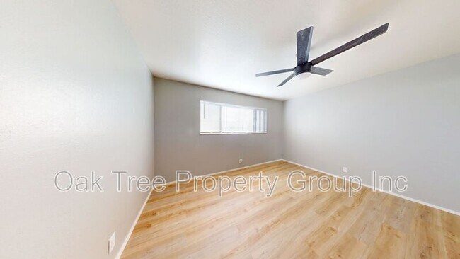 Building Photo - 2858–2860 Brookdale Ave