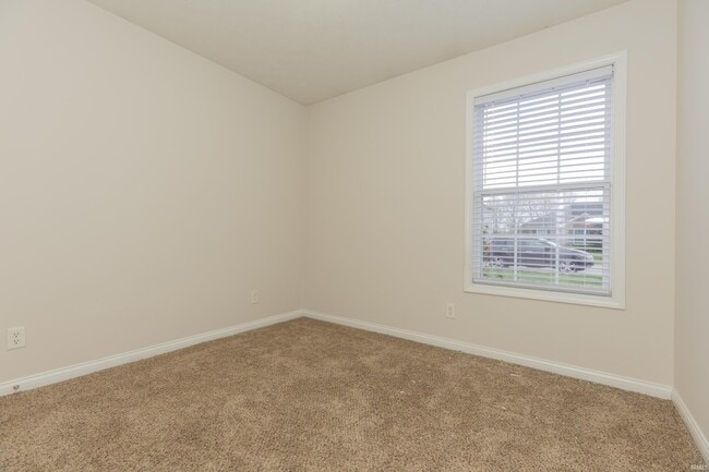 Building Photo - 4920 Penrose Dr