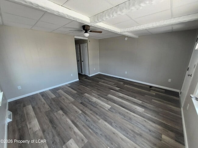 Building Photo - 44 Hazle St