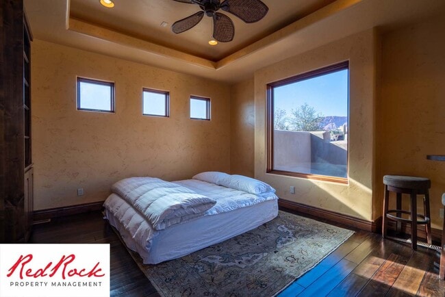 Building Photo - Incredible 4 Bedroom, 4 Bathroom FULLY FURNISHED Property in Entrada with a Private Pool!! 18 Mon...