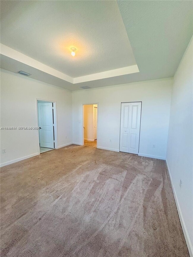 Building Photo - 2617 SE 10th St