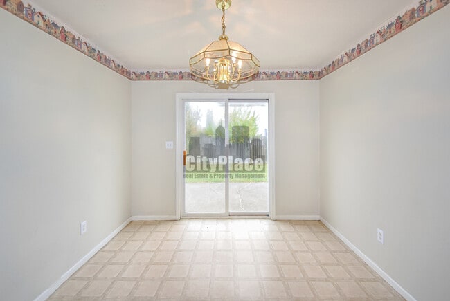 Building Photo - 312 Harts Ford Way