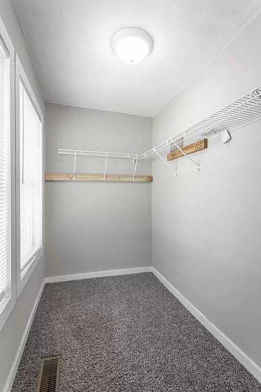 Building Photo - 177 Vero Beach St