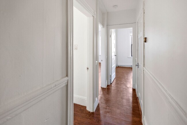 Building Photo - 866 Huntington Ave