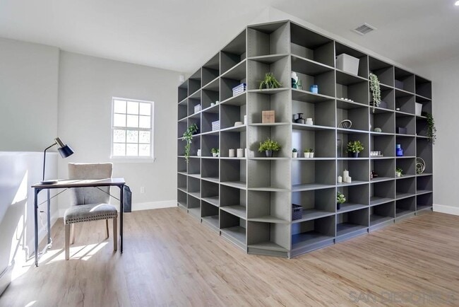 Building Photo - 1696 Gil Way