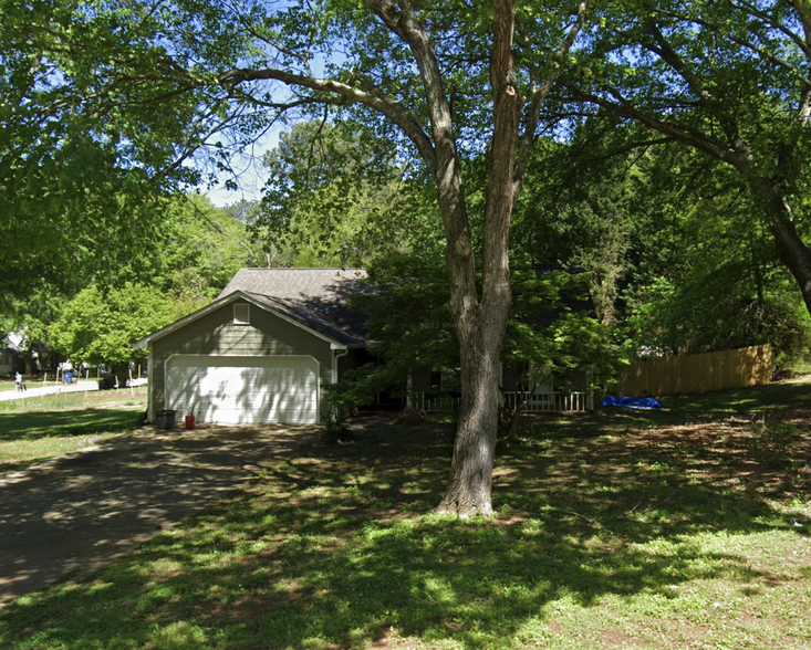 Primary Photo - 4273 River Mill Dr