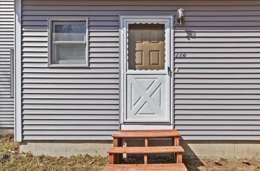 Front door - 216 Grey Birch Dr