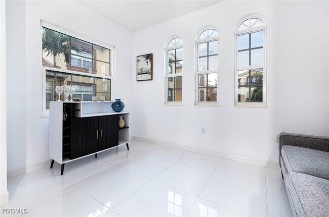 Building Photo - 11400 Ocean Walk Dr