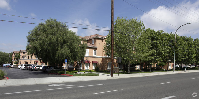 Primary Photo - Vintage Canyon Senior Apartments