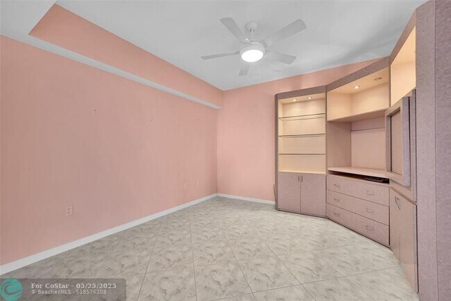 Building Photo - 6001 N Ocean Dr