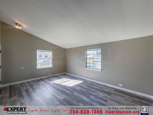 Building Photo - Recently RENOVATED HOME IN KILLEEN!!!