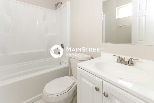 Building Photo - 3 Bedroom Pet-Friendly Home in Port St Lucie, FL with Main Street Renewal