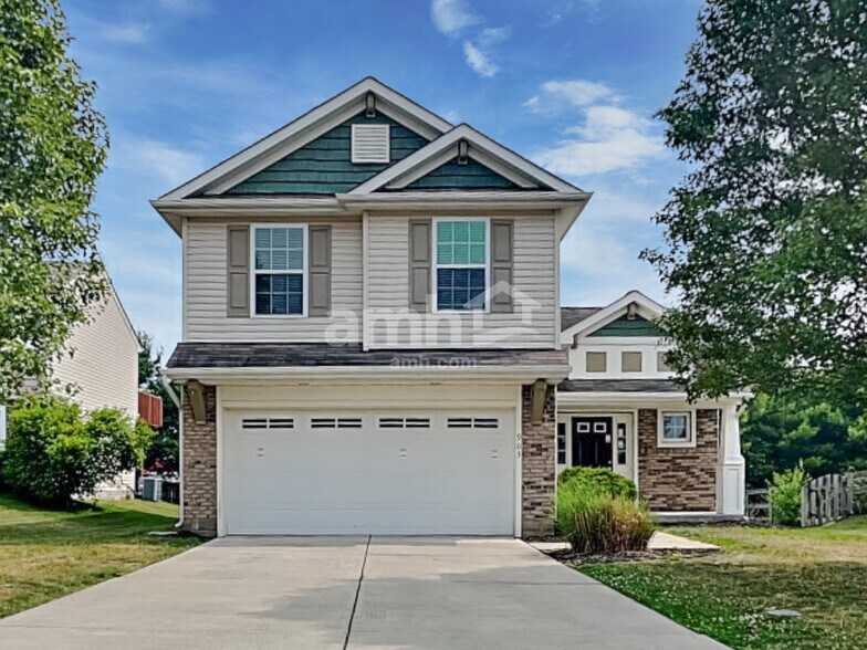 Primary Photo - 903 Regency Ct