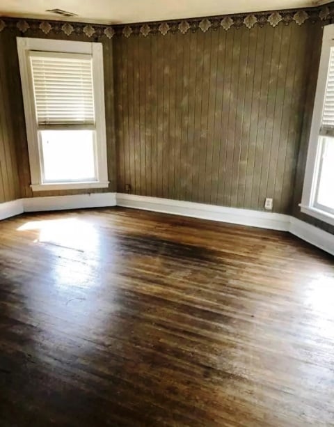 Building Photo - 307 N Clinton St