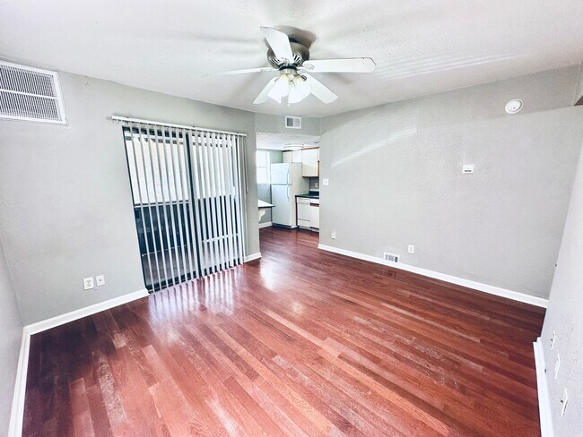 Building Photo - Ground-Floor 1-Bedroom Condo in Gated Community with Pool Access