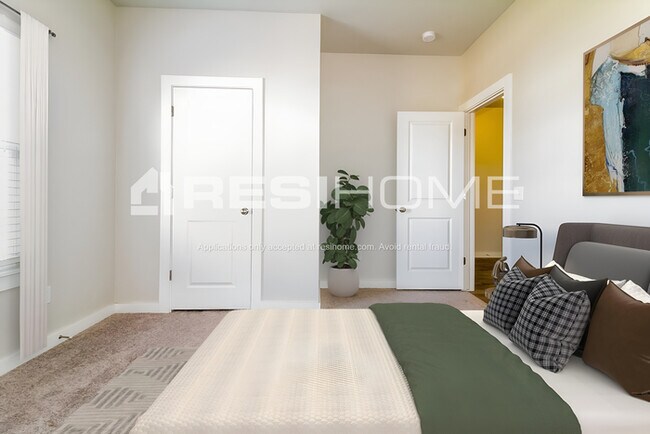 Building Photo - 8091A Wesley Ave