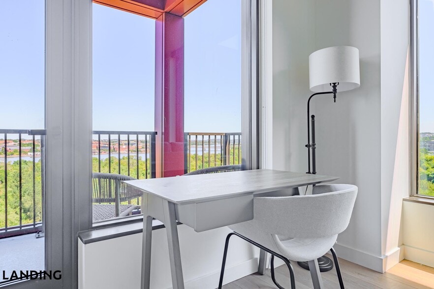 Building Photo - 632 Howard Rd SE