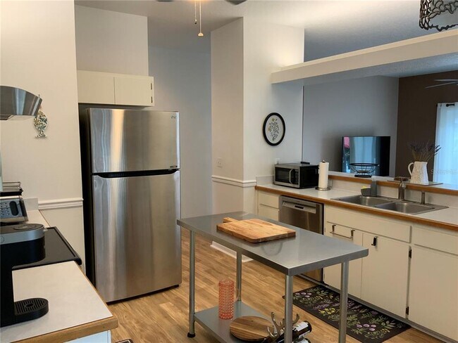 Building Photo - 1594 Coastal Pl
