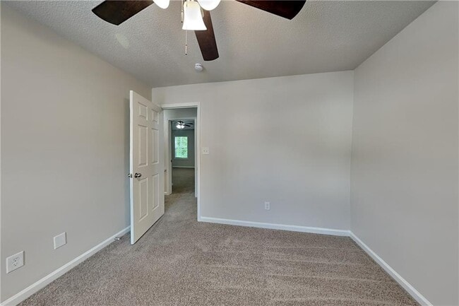 Building Photo - 217 Remington Ct