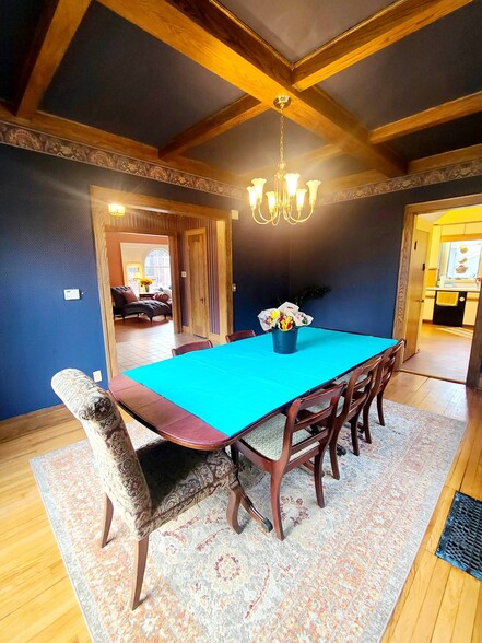 Dining Room - 1512 Harlem Blvd