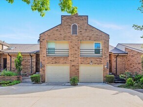 Building Photo - 15932 Seahorse Dr