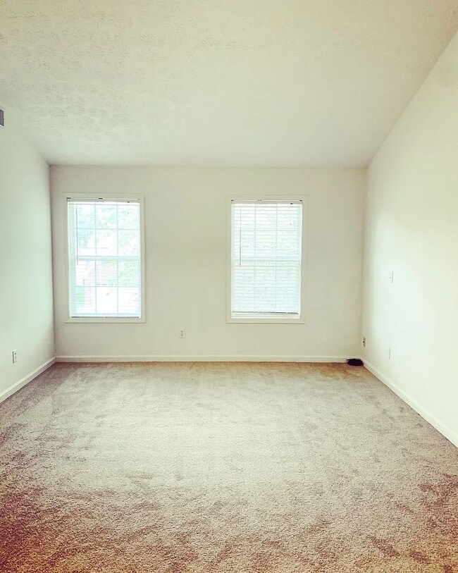 Building Photo - 8504 Bucking Trail Ct