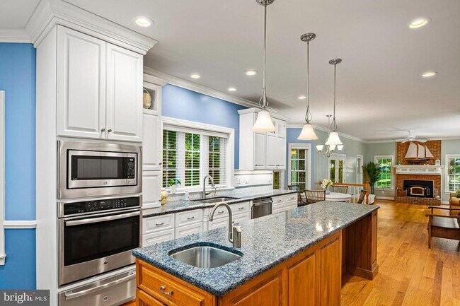 Building Photo - 3689 N Carolina Ave