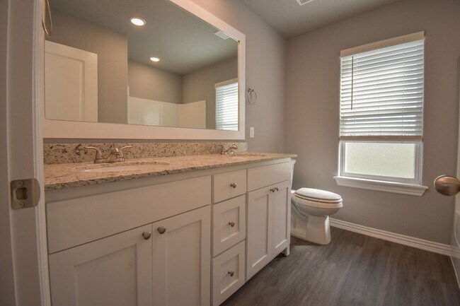 Building Photo - 3 Bedroom 2 Bath Home in Prairie Grove