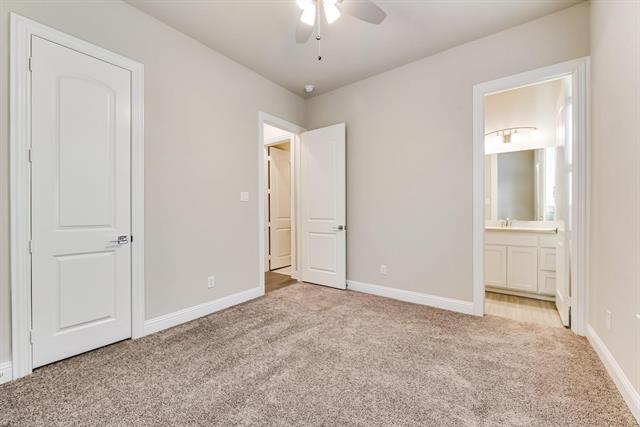 Building Photo - 4044 Crowe Ln