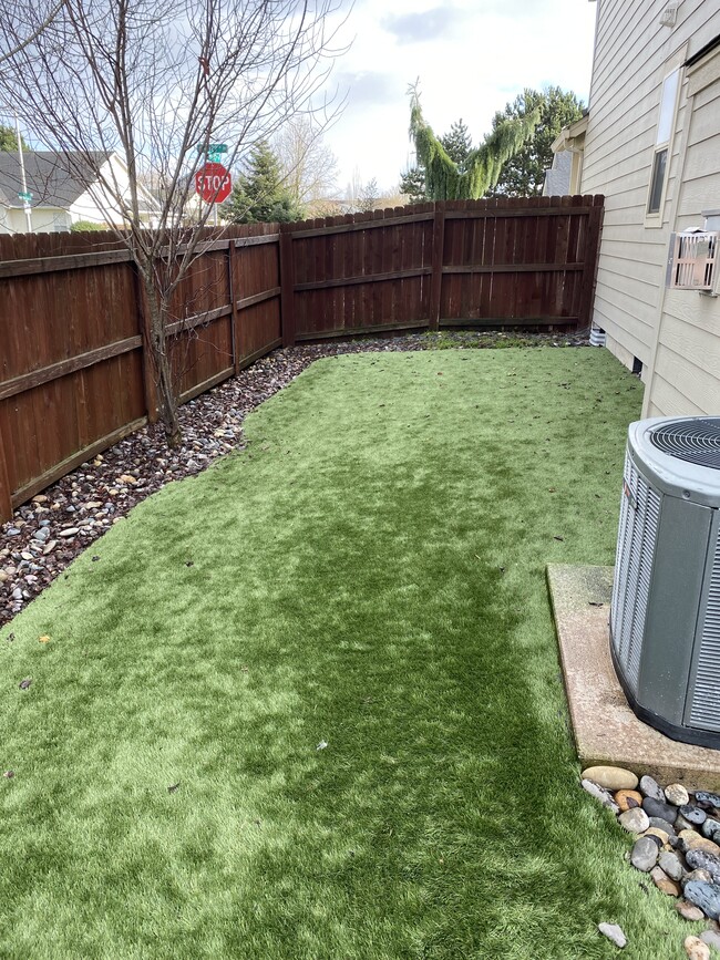 Building Photo - 5222 NE 129th Ave