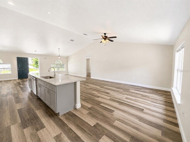 Building Photo - 3228 White Blossom Ln