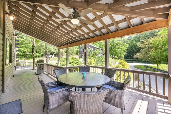 Building Photo - 23120 Bates Rd