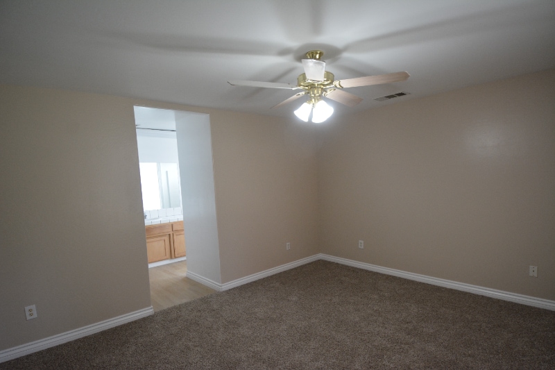 Building Photo - 3611 Bridget Ave