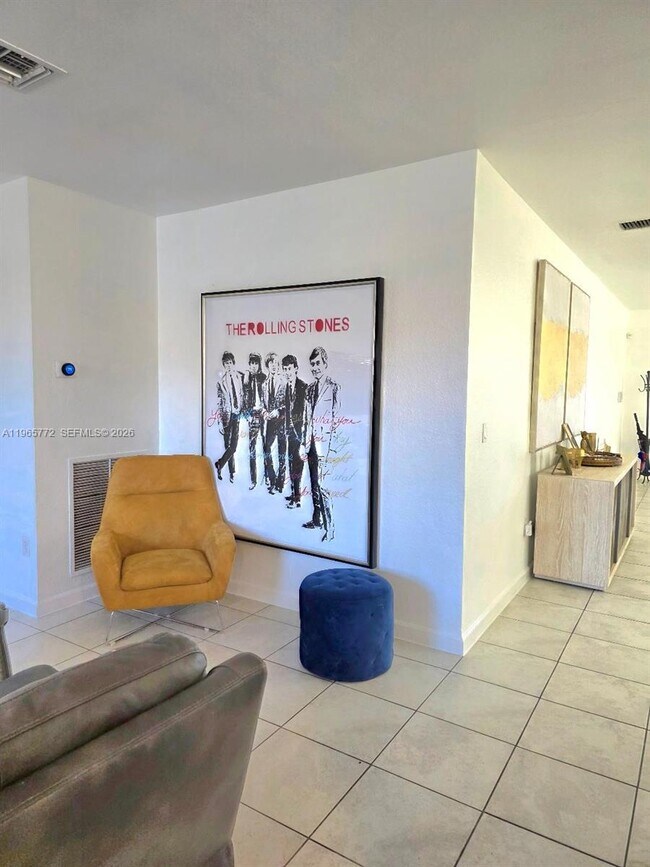 Building Photo - 24122 SW 117 Path