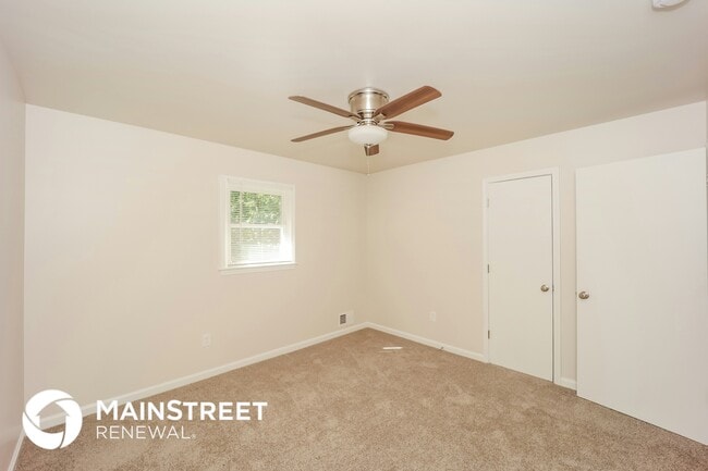 Building Photo - 4141 Macduff Dr