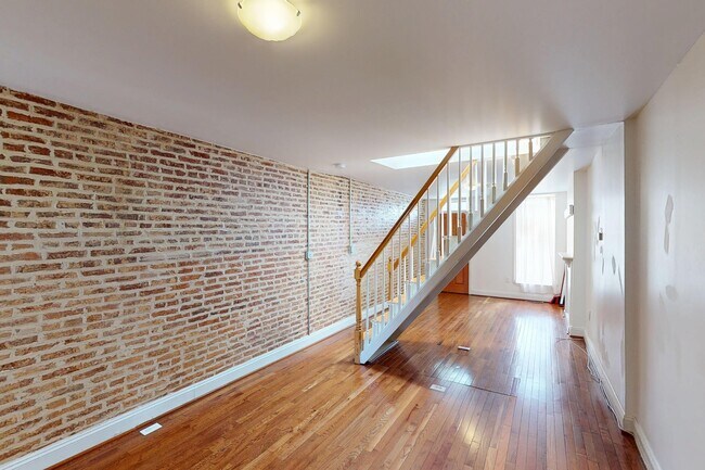 Building Photo - 438 Federal St
