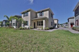 Building Photo - Venetian Bay 3BR 2.5BA Townhome For Rent