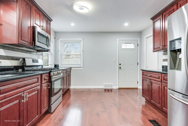 Building Photo - 8845 Mango Ave