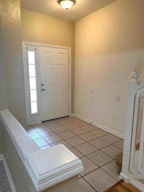Building Photo - 2441 Stockton Dr