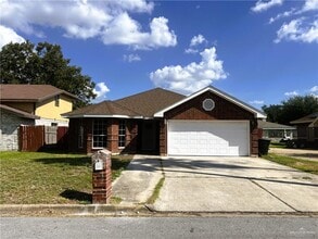 Building Photo - 17 N 28th St