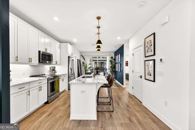 Building Photo - 377 Grant Cir SE