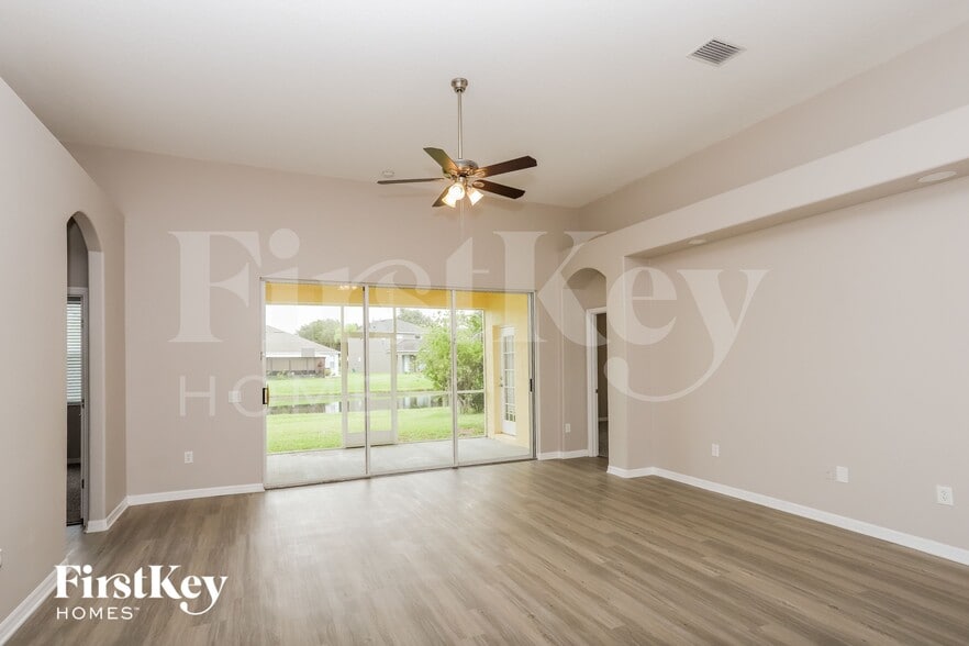 Building Photo - 11451 Callaway Pond Dr