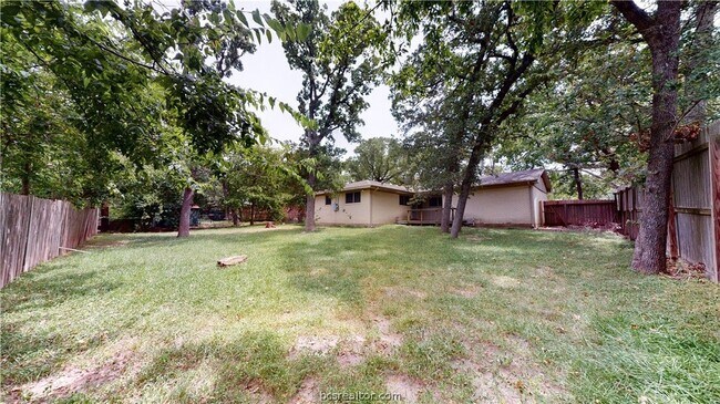 Building Photo - 1217 Westover St