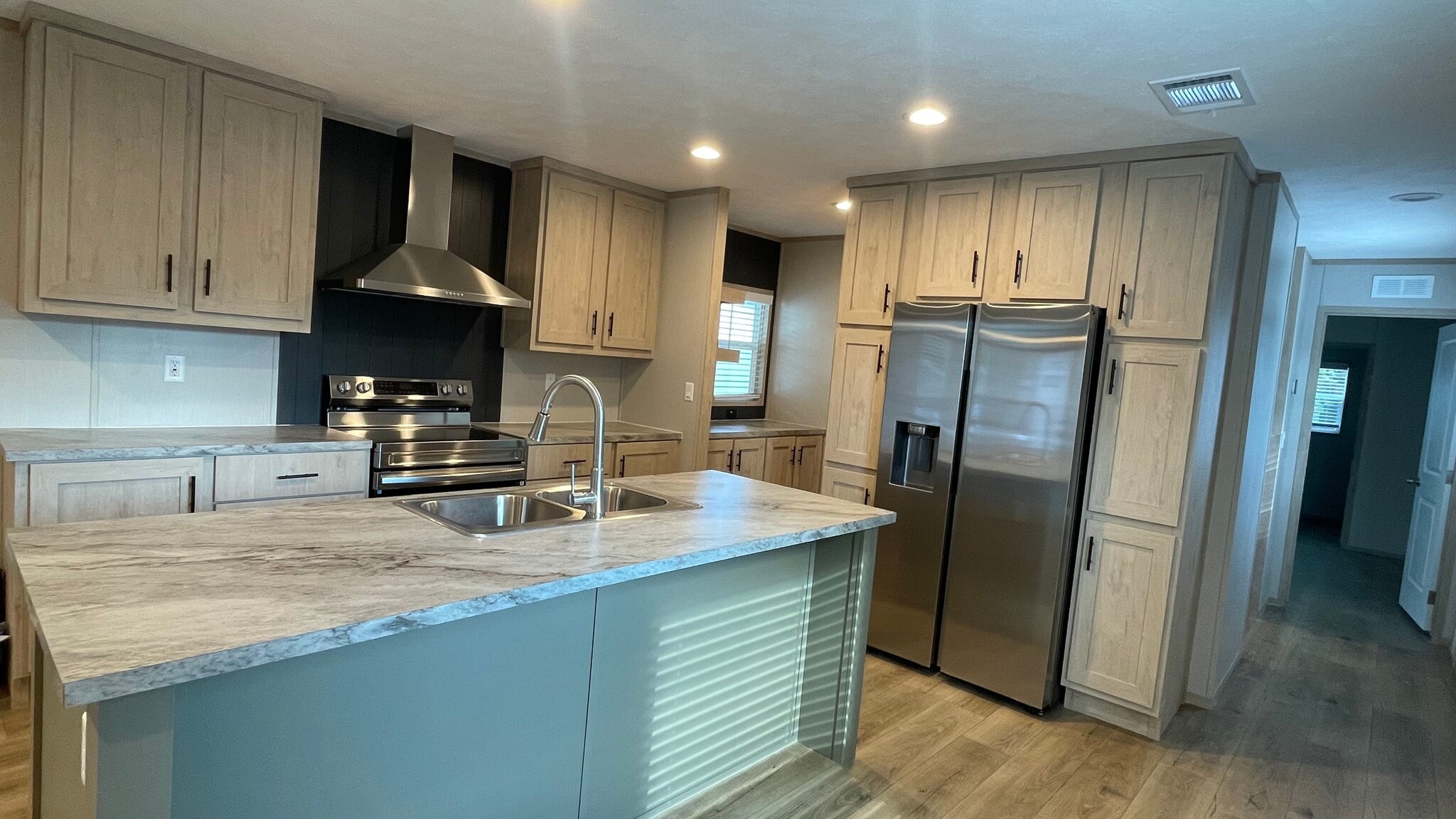 Kitchen - 1192 Village St